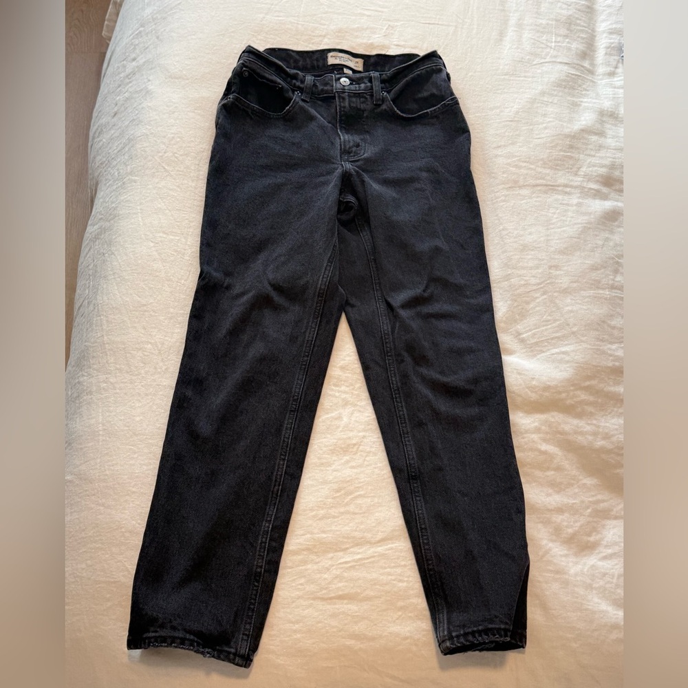 Abercrombie Mid Rise Straight (curve love, short)